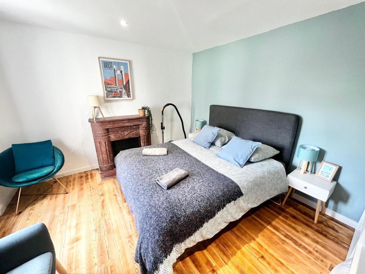 Appartements Meubles Brest Saint Marc ภายนอก รูปภาพ