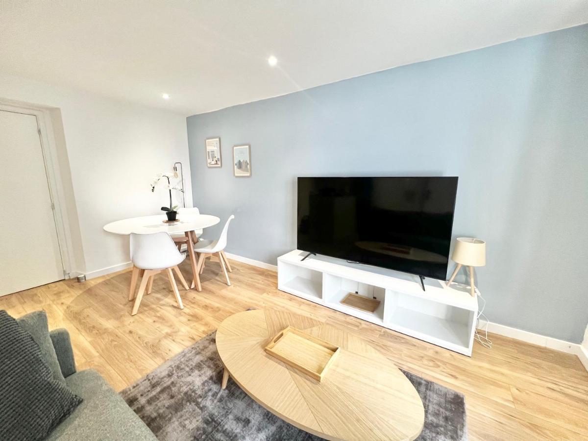 Appartements Meubles Brest Saint Marc ภายนอก รูปภาพ